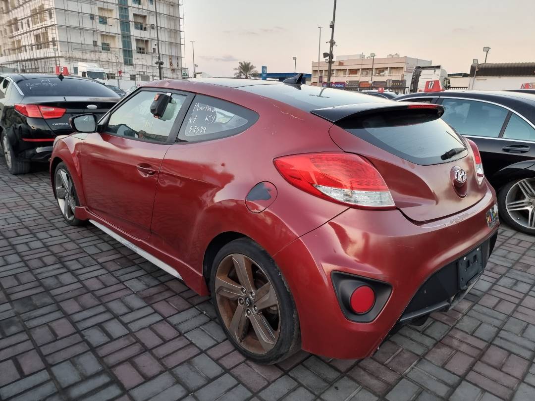 2013 HYUNDAI VELOSTER — 77984 Miles — Lot 39781173 — Main - Marhaba Auctions Used Cars - Image 4