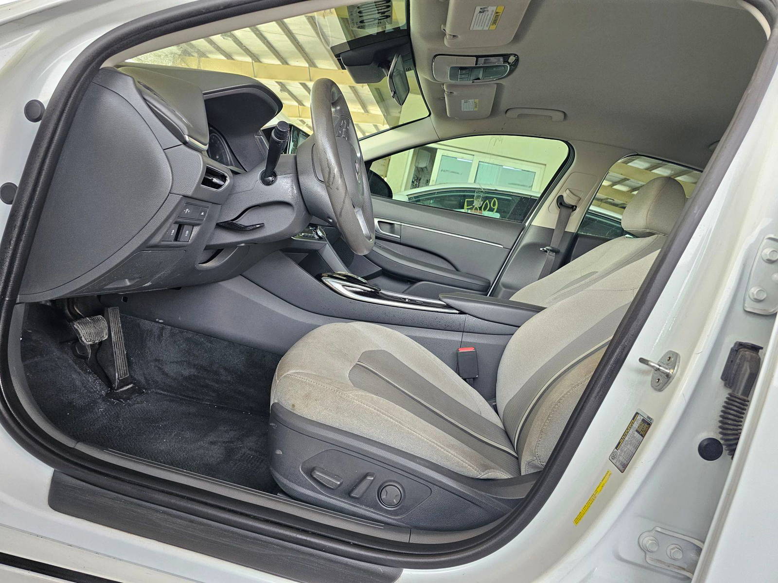 HYUNDAI SONATA 2020 - Marhaba Auction Used Cars - Image 8