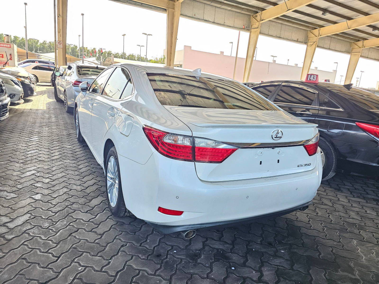 LEXUS ES 350 2015 - Marhaba Auction Used Cars - Image 6