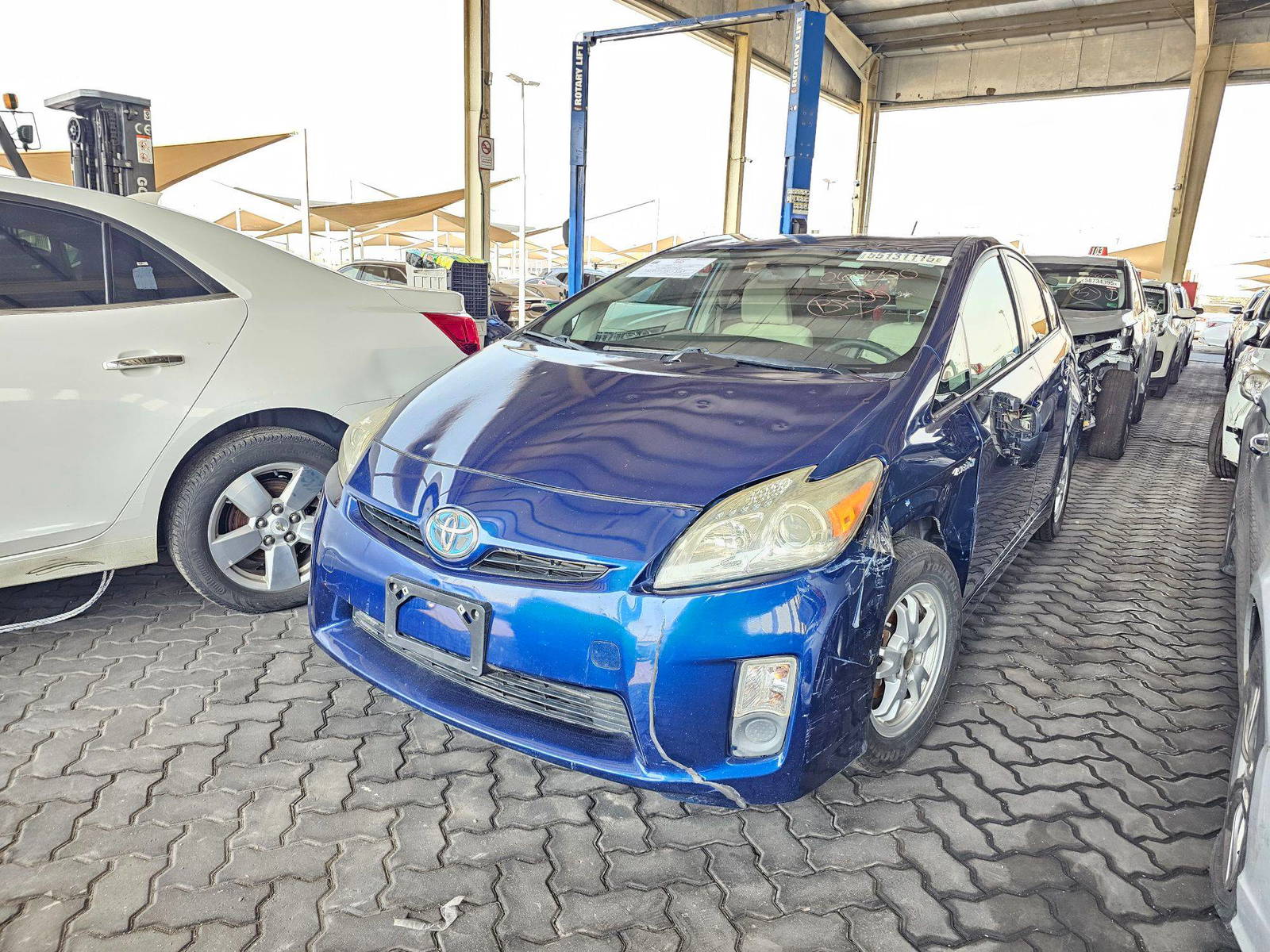 2010 TOYOTA PRIUS — 145445 Miles — Lot 2A0069900 — Souq - Marhaba Auctions Used Cars - Image 5