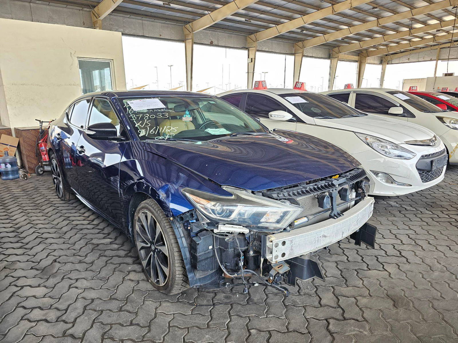 2016 NISSAN MAXIMA — 207335 KM — Lot 12321158 — Souq - Marhaba Auctions Used Cars - Image 4