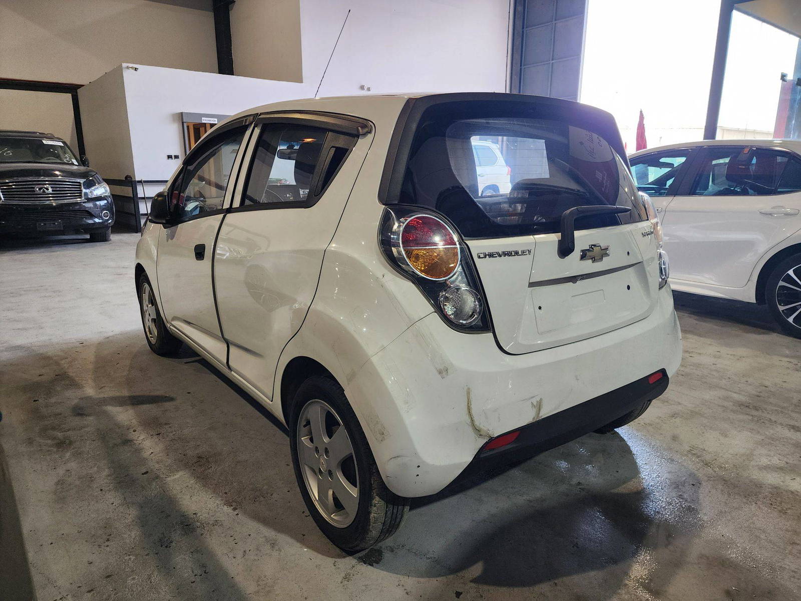 2012 CHEVROLET SPARK — 97240 KM — Lot 659514 — Al Quoz - Marhaba Auctions Used Cars - Image 4