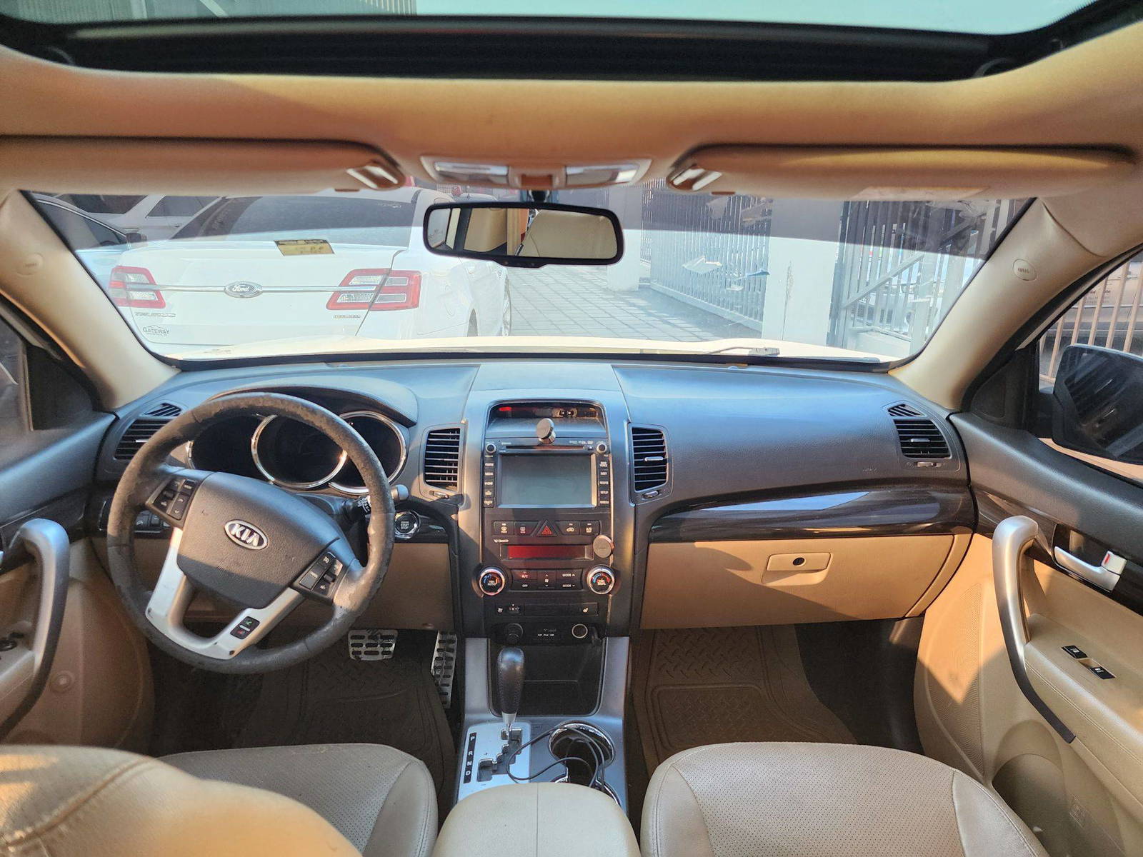 KIA SORENTO 2013 - Marhaba Auction Used Cars - Image 8