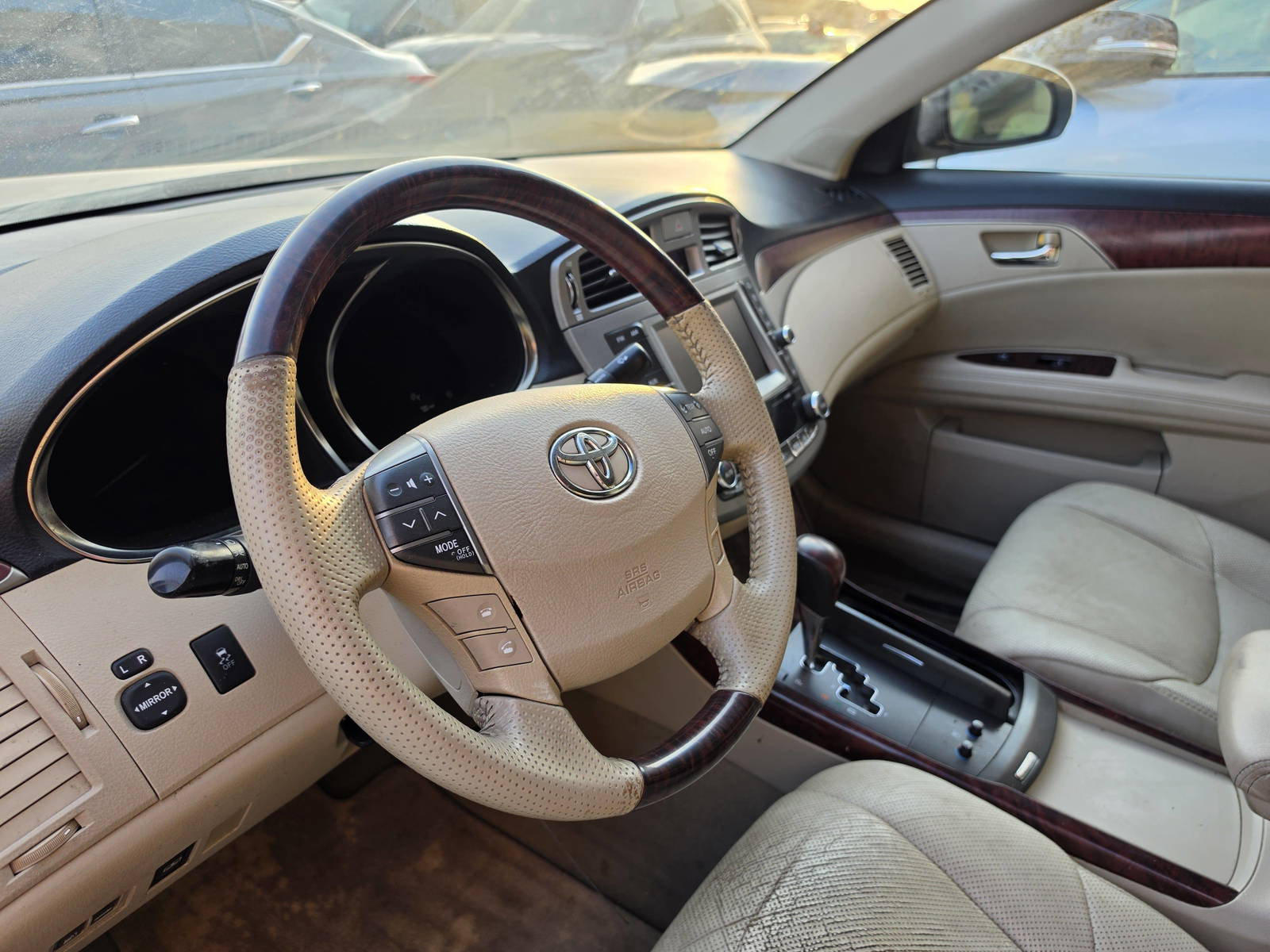 2012 TOYOTA AVALON — 178860 Miles — Lot 455744 - Marhaba Auctions Used Cars - Image 9