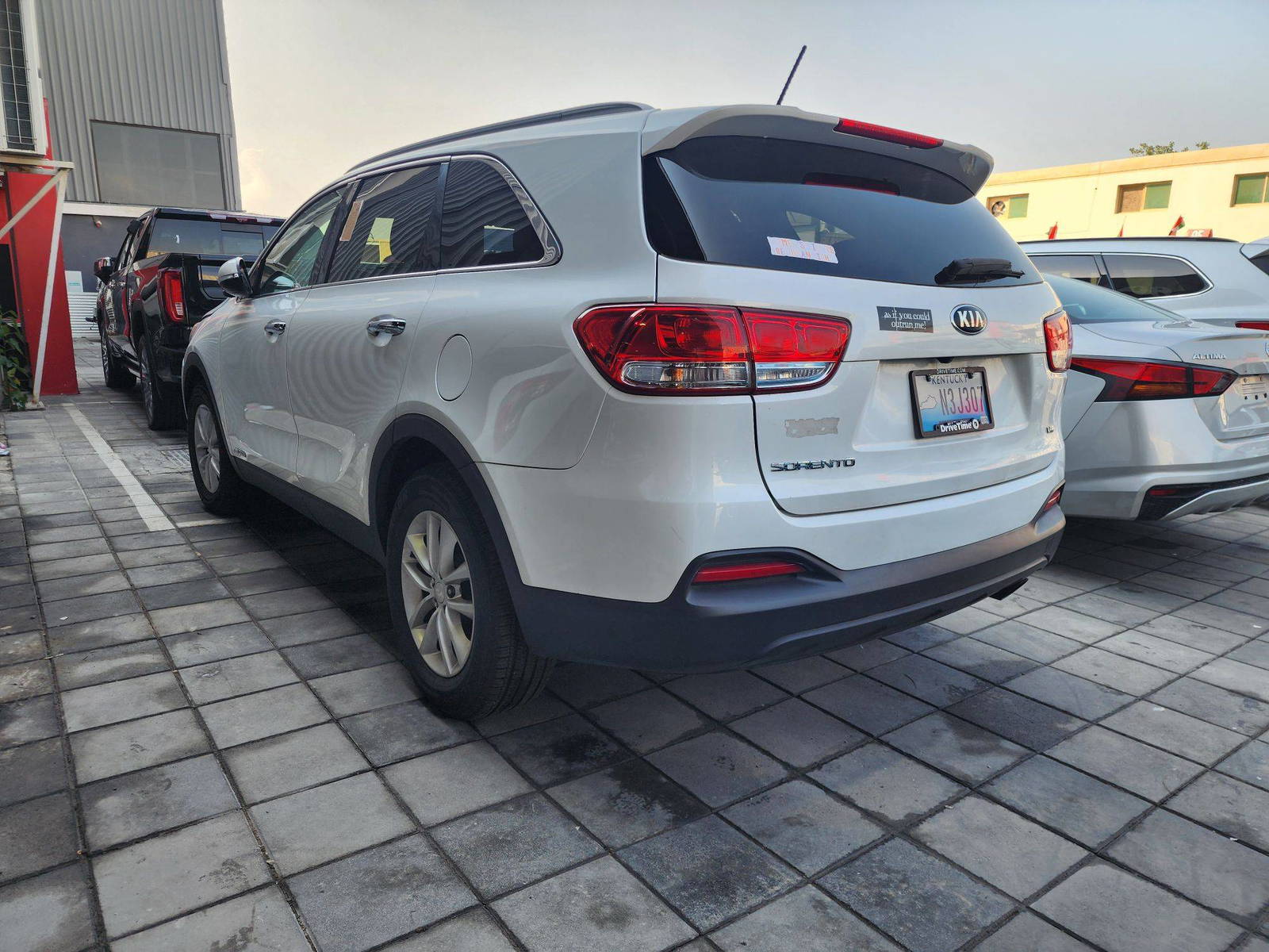 KIA SORENTO 2016 - Marhaba Auction Used Cars - Image 5