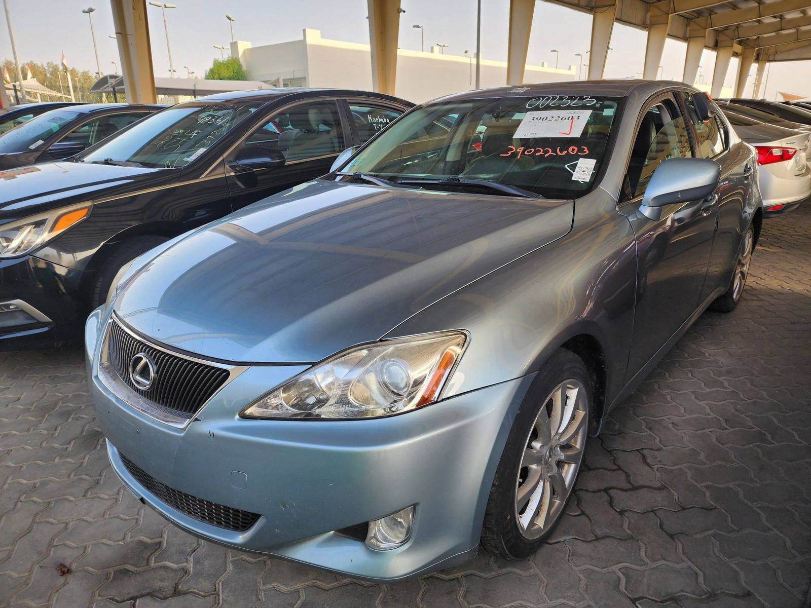 2006 LEXUS IS 250 — 161286 Miles — Lot 39022603 — Souq - Marhaba Auctions Used Cars - Image 4