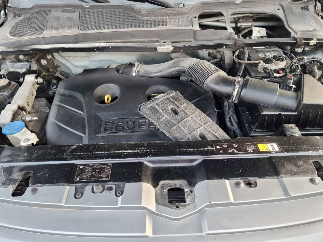 LAND ROVER RANGE ROVER EVOQUE PURE PLUS 2013 - Marhaba Auction Used Cars - Image 11