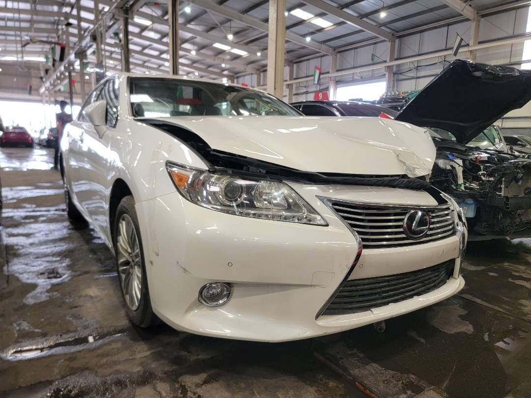 2013 LEXUS ES 350 — 69143 Miles — Lot 2006246 — Main - Marhaba Auctions Used Cars - Image 4
