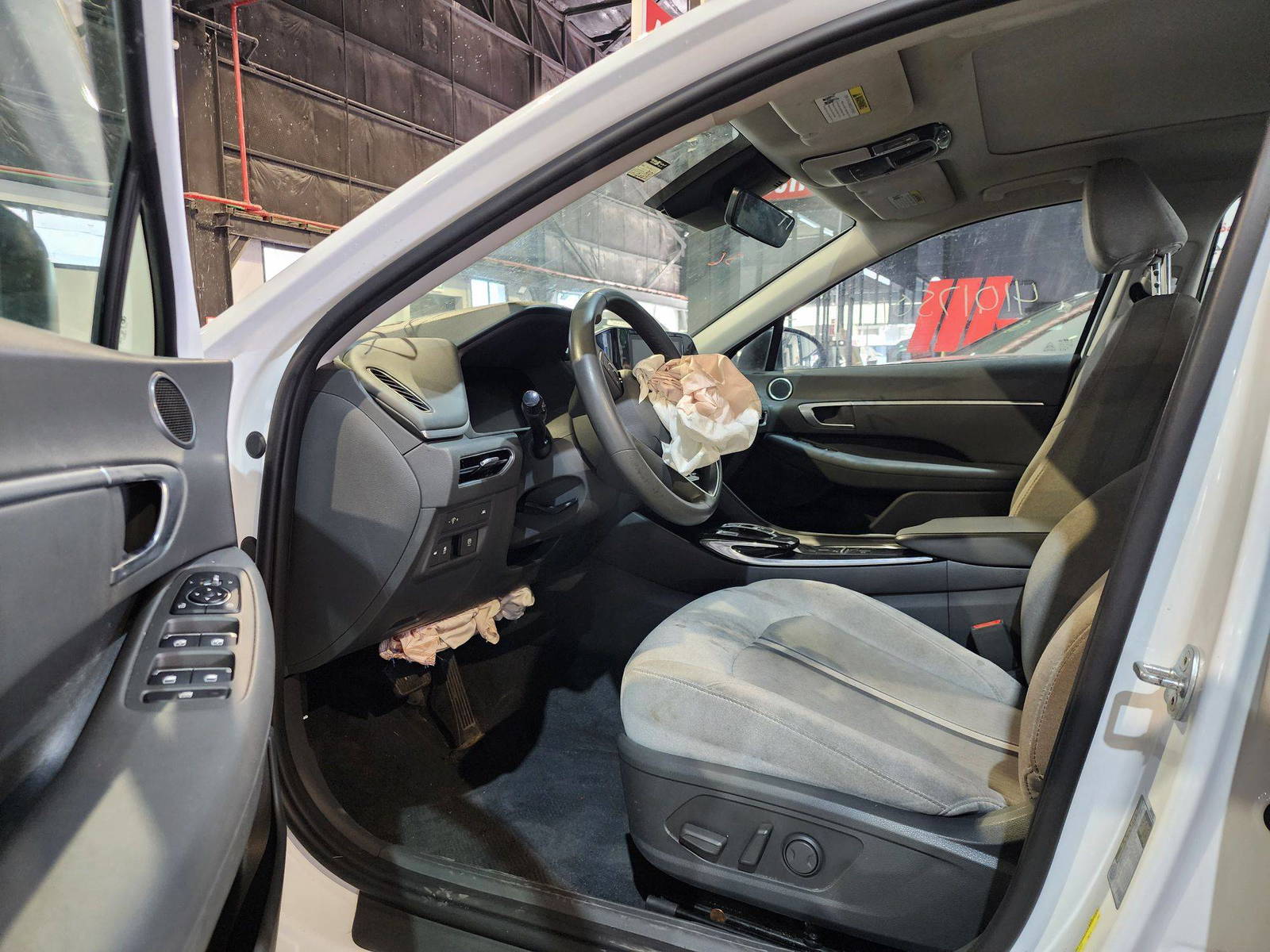 2020 HYUNDAI SONATA — 120071 Miles — Lot 2104578 — Main - Marhaba Auctions Used Cars - Image 10