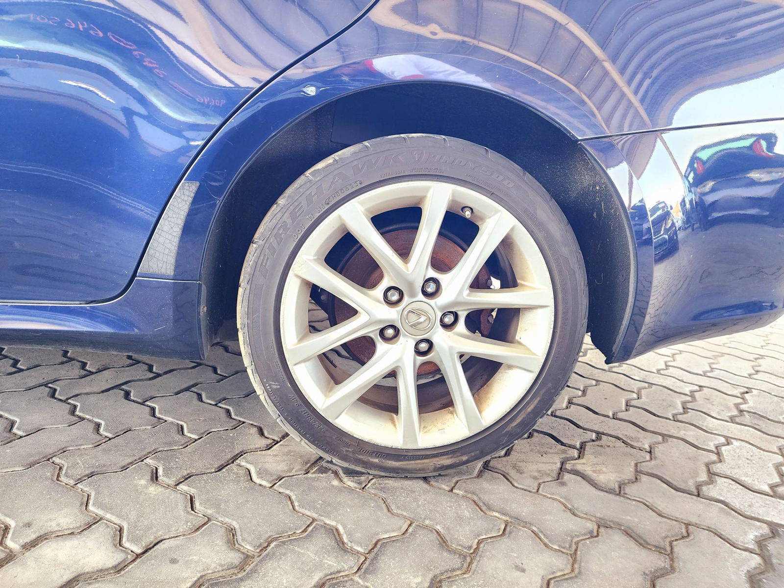 2011 LEXUS IS 250 — 167898 Miles — Lot 80077844 — Souq - Marhaba Auctions Used Cars - Image 11