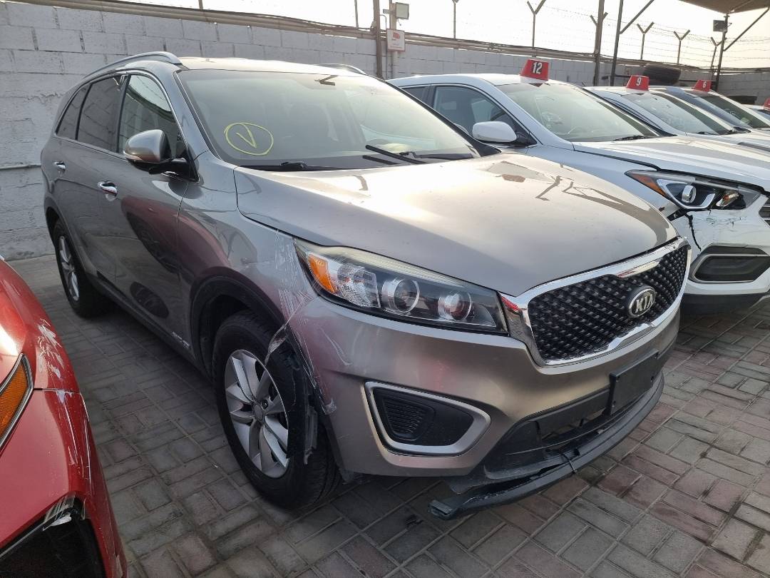 2017 KIA SORENTO — 166018 Miles — Lot 214587 — Ind. 12 - Marhaba Auctions Used Cars - Image 3