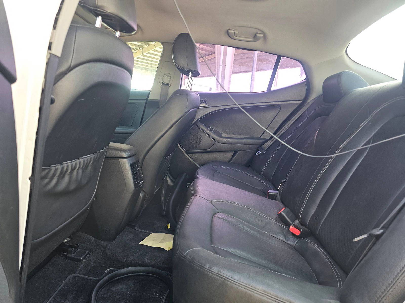 2013 KIA K5 — 143790 KM — Lot DA273613 — Souq - Marhaba Auctions Used Cars - Image 7