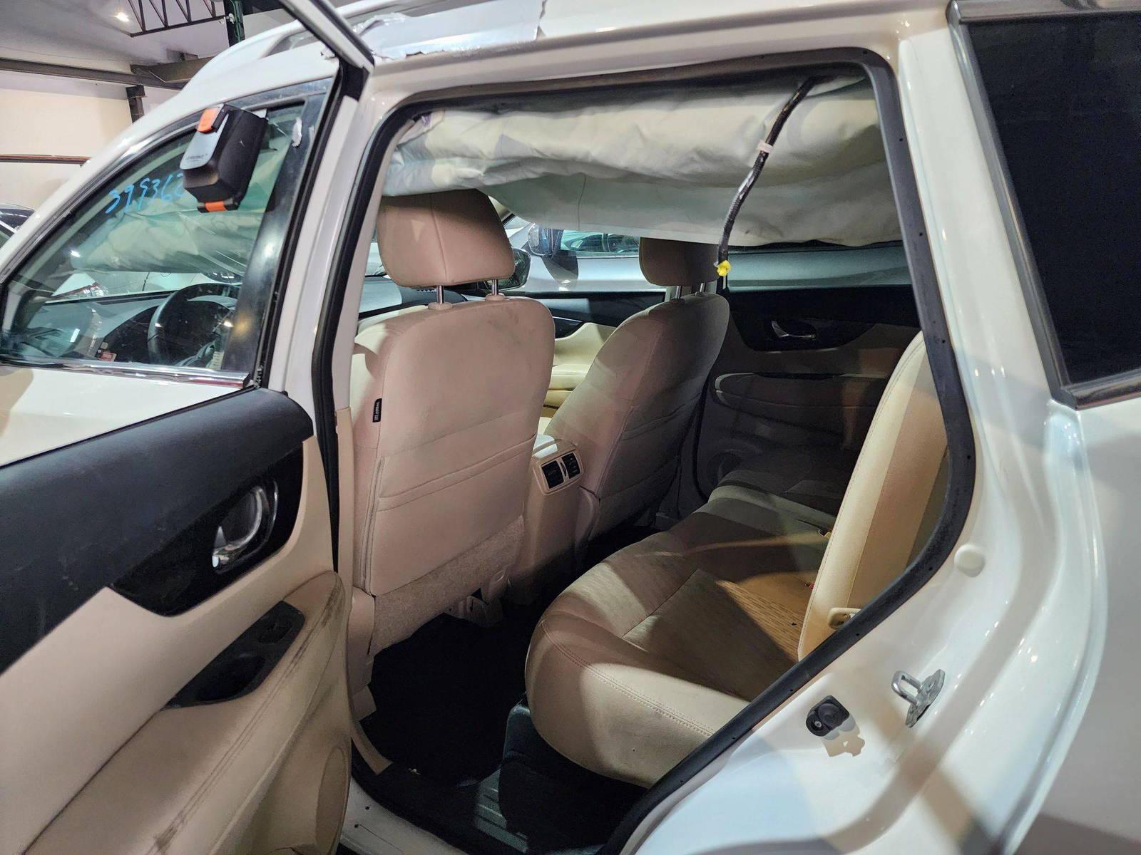 2019 NISSAN ROGUE — 84251 Miles — Lot 39936241 — Al Quoz - Marhaba Auctions Used Cars - Image 9