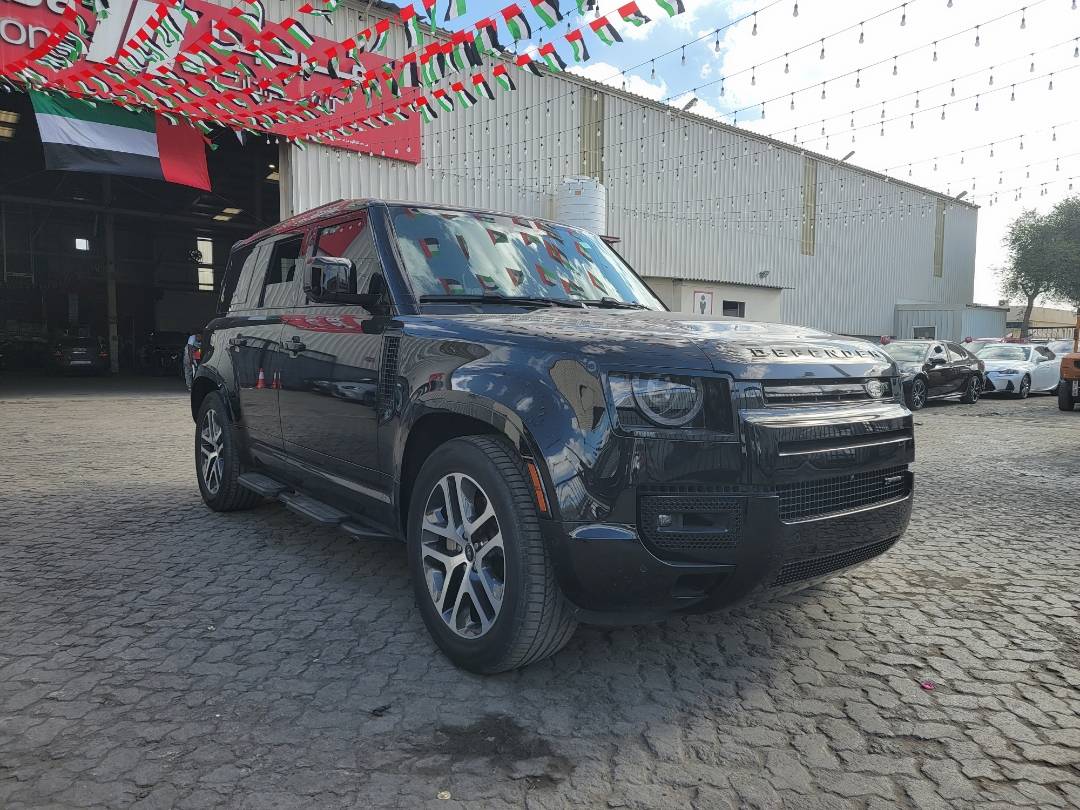 2022 LAND ROVER DEFENDER 110 X-DYNAMIC SE — 33802 KM — Lot 63108693 — Al Quoz - Marhaba Auctions Used Cars - Image 5