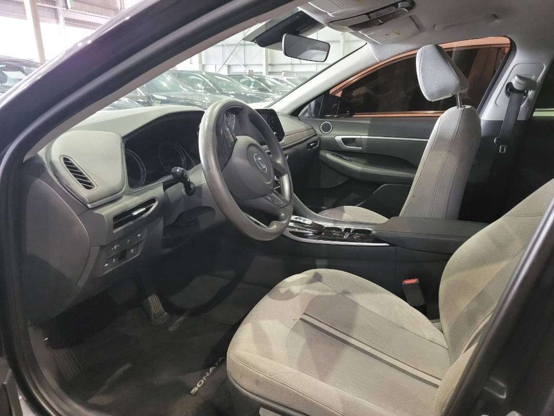 2020 HYUNDAI SONATA — 74351 Miles — Lot H040313 — Main - Marhaba Auctions Used Cars - Image 8