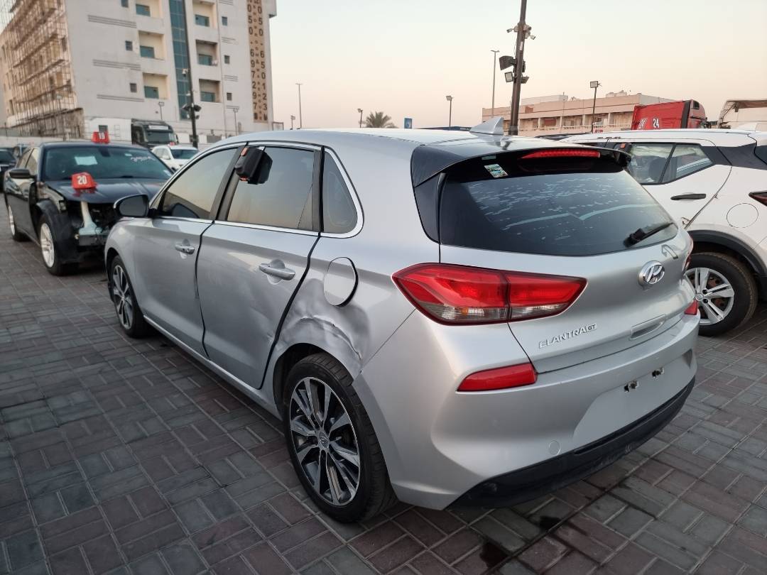 2018 HYUNDAI ELANTRA GT — 149115 Miles — Lot 030845 — Souq - Marhaba Auctions Used Cars - Image 5
