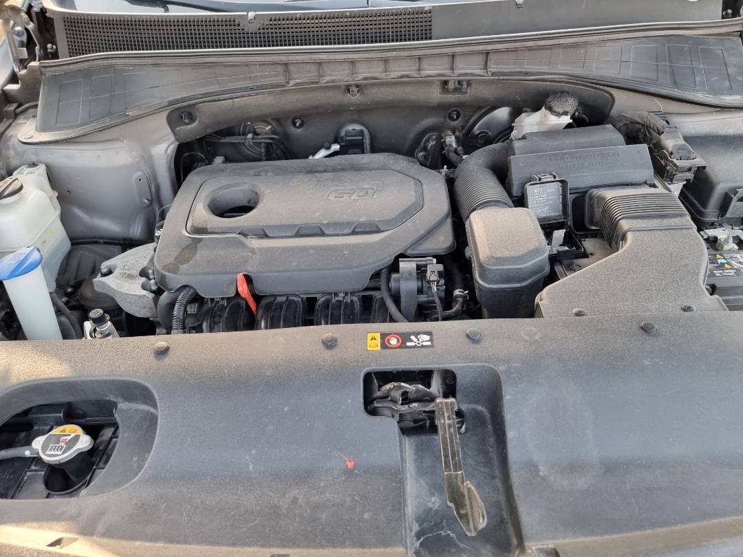 2019 KIA SORENTO — 85221 Miles — Lot 125487 — Souq - Marhaba Auctions Used Cars - Image 11