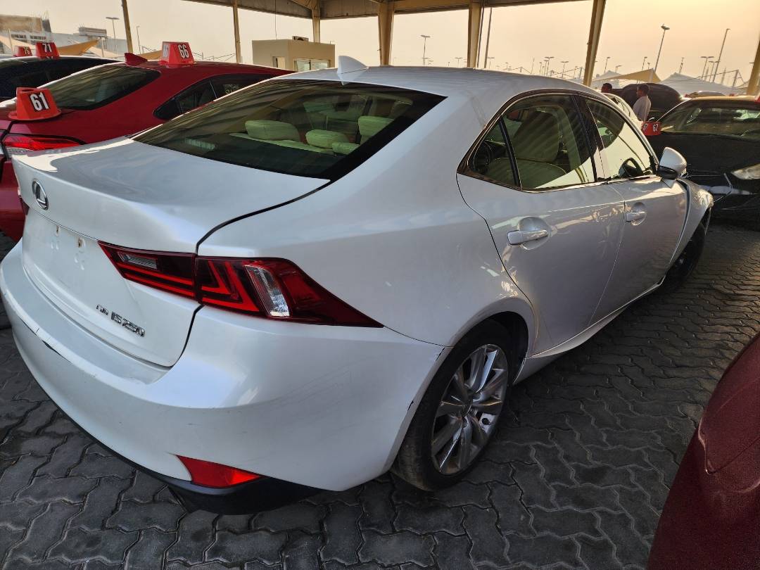 2015 LEXUS IS 250 — 146180 Miles — Lot 41039254 — Souq - Marhaba Auctions Used Cars - Image 10