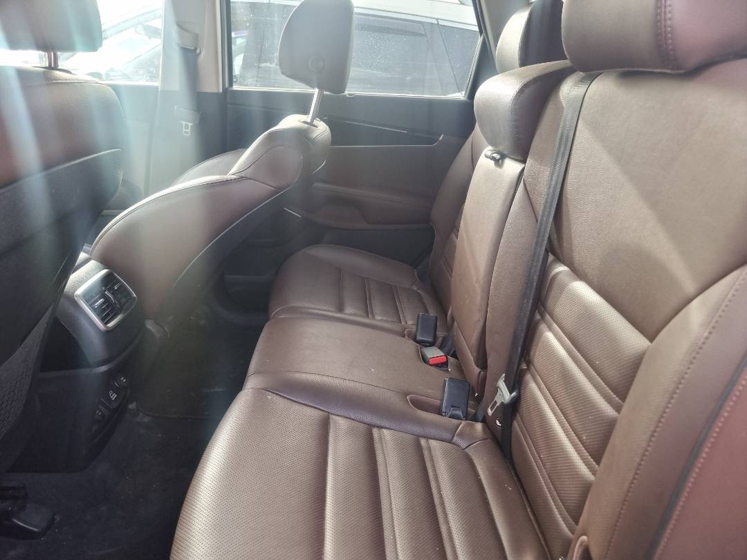 KIA SORENTO 2019 - Marhaba Auction Used Cars - Image 6