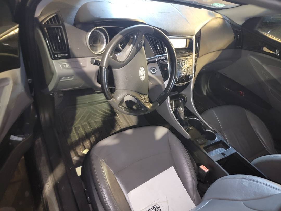 2011 HYUNDAI SONATA — 193518 Miles — Lot 1054105 - Marhaba Auctions Used Cars - Image 9