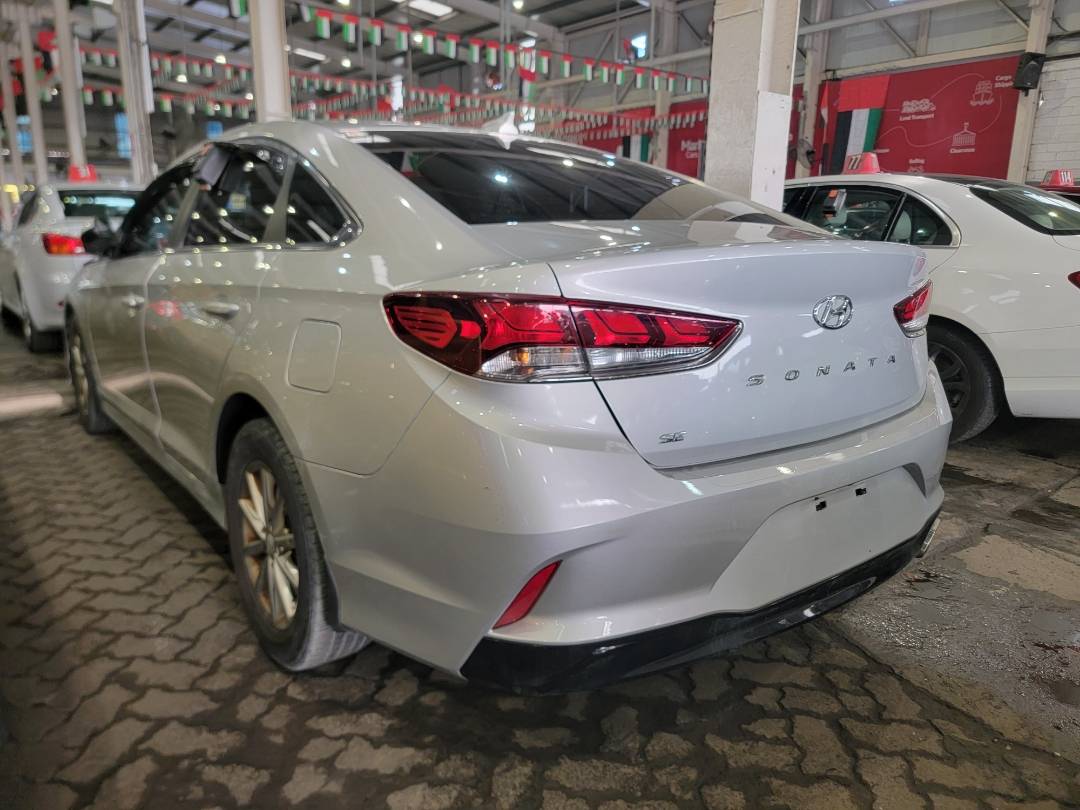 2019 HYUNDAI SONATA — 158380 Miles — Lot 763464 — Main - Marhaba Auctions Used Cars - Image 4