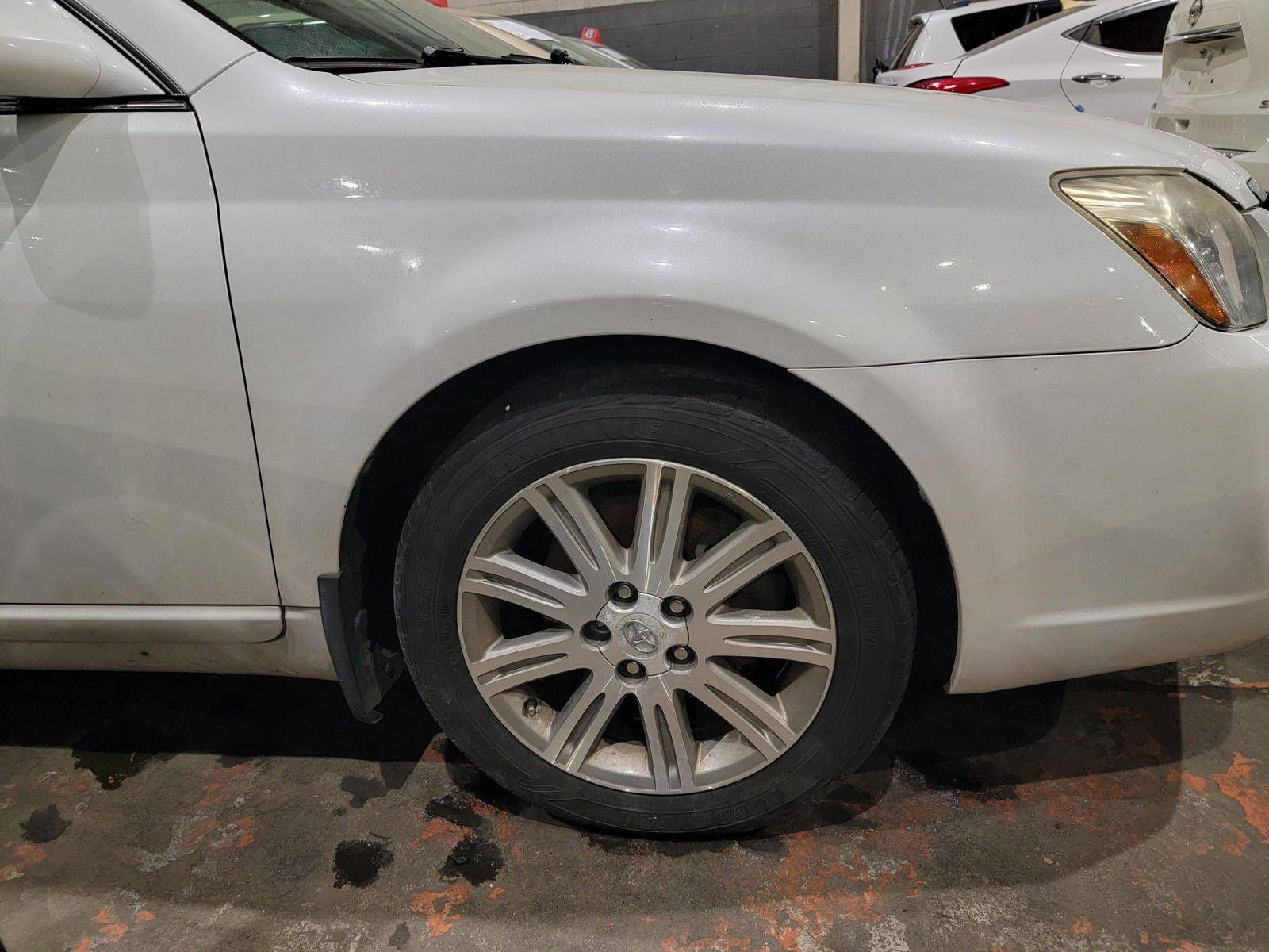 TOYOTA AVALON 2005 - Marhaba Auction Used Cars - Image 5