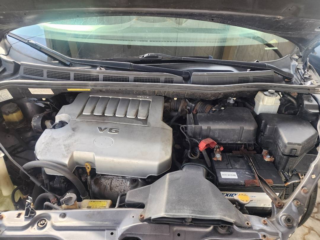 2010 TOYOTA SIENNA — 182240 Miles — Lot 38017989 - Marhaba Auctions Used Cars - Image 3