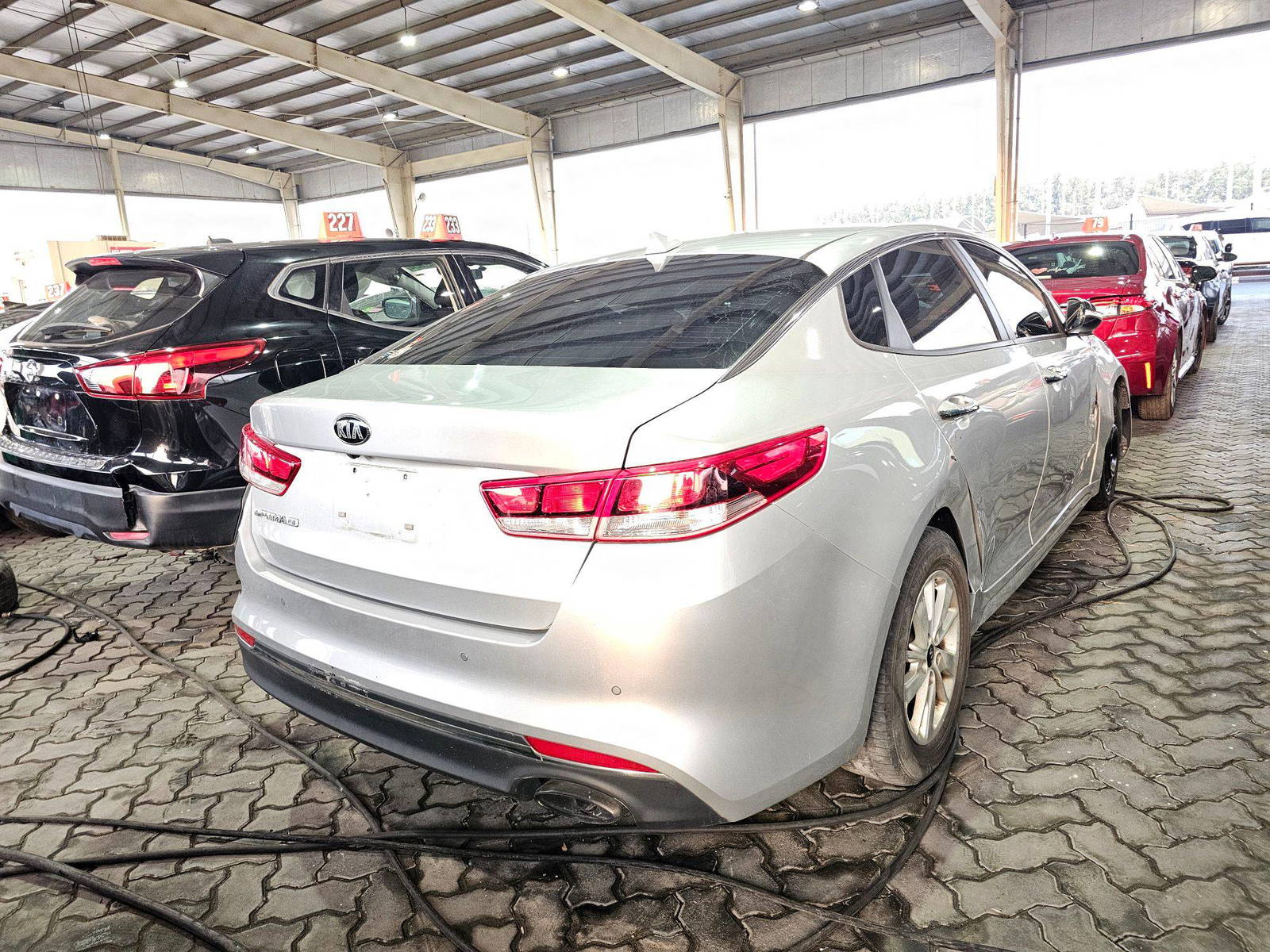 2018 KIA OPTIMA — 174045 Miles — Lot 9JG212527 — Souq - Marhaba Auctions Used Cars - Image 4