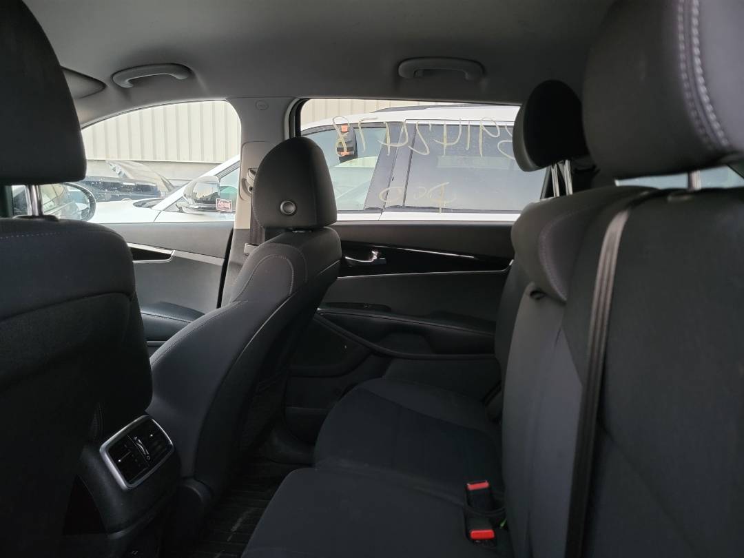 2019 KIA SORENTO — 93728 Miles — Lot G610786 — Main - Marhaba Auctions Used Cars - Image 7