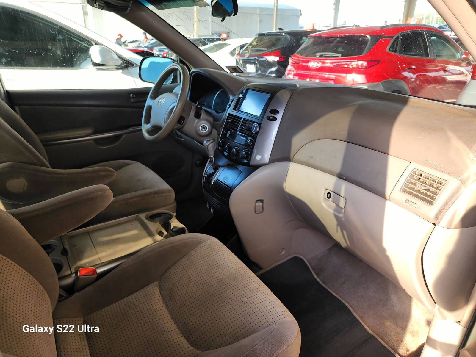 2010 TOYOTA SIENNA — 165335 Miles — Lot 40809294 - Marhaba Auctions Used Cars - Image 8