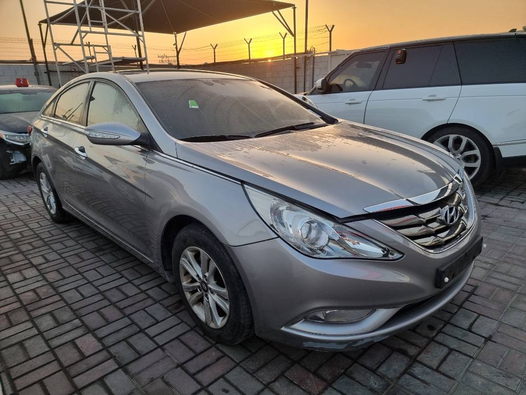 2010 HYUNDAI SONATA — 90896 KM — Lot 214587 — Main - Marhaba Auctions Used Cars - Image 3
