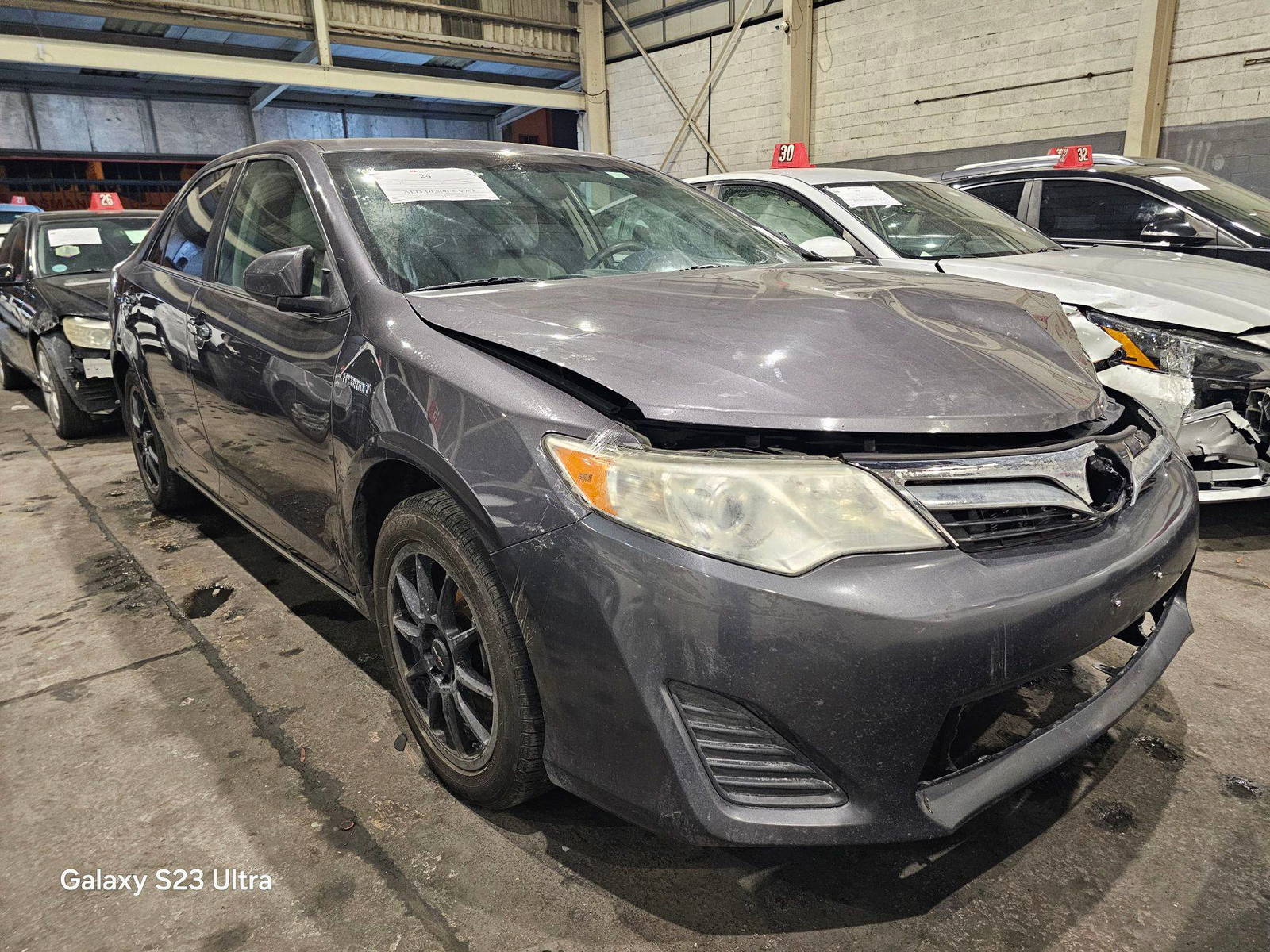 2014 TOYOTA CAMRY — 245420 Miles — Lot EU104472 — Main - Marhaba Auctions Used Cars - Image 4