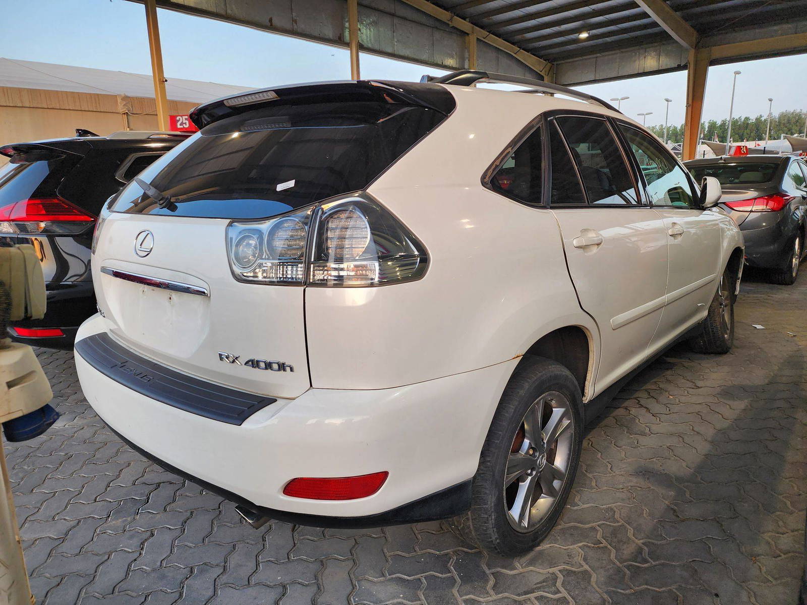 2006 LEXUS RX 400 — 203592 Miles — Lot 48100934 — Main - Marhaba Auctions Used Cars - Image 3