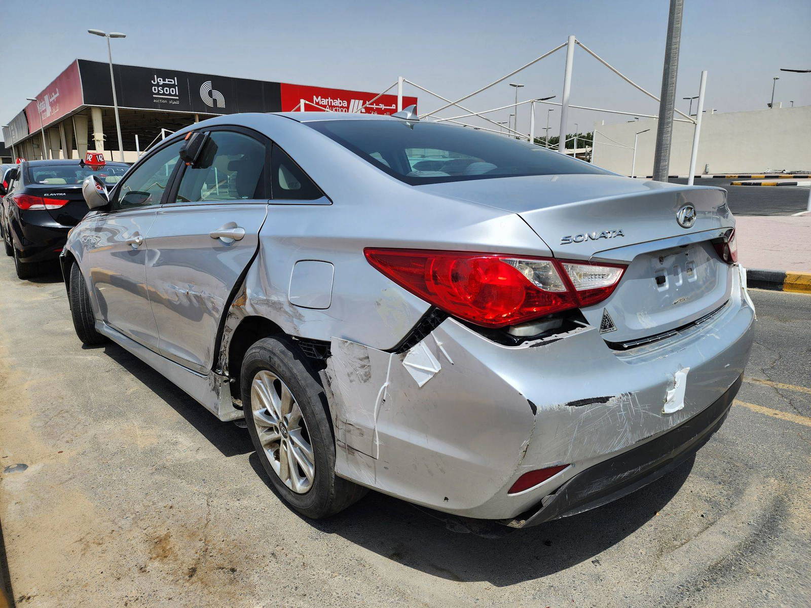 2014 HYUNDAI SONATA — 218537 Miles — Lot 39289818 — Souq - Marhaba Auctions Used Cars - Image 3