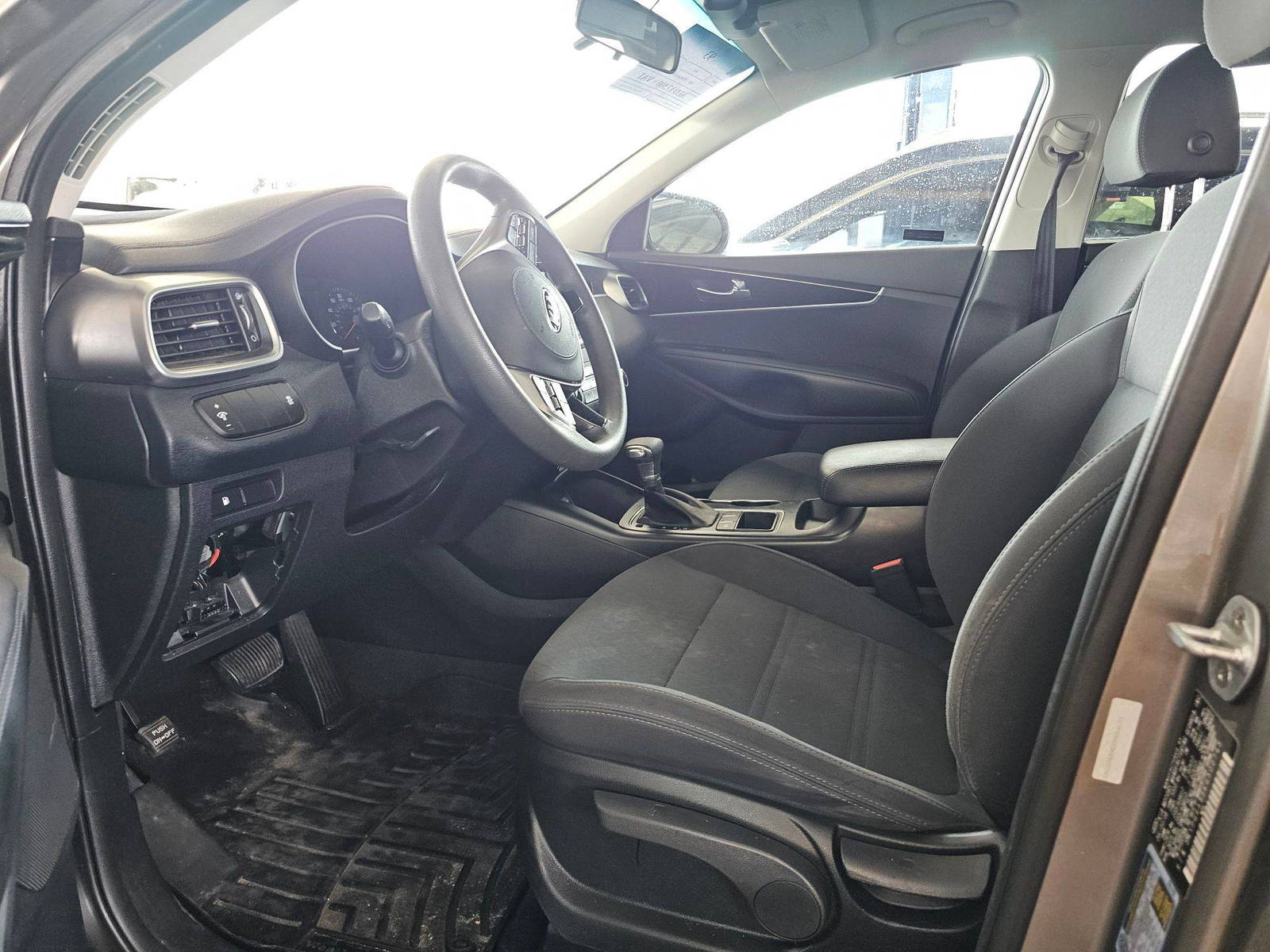 2019 KIA SORENTO — 54743 Miles — Lot 47312445 — Main - Marhaba Auctions Used Cars - Image 7