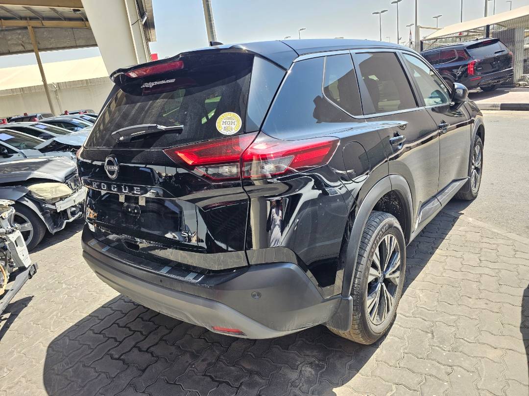 NISSAN ROGUE