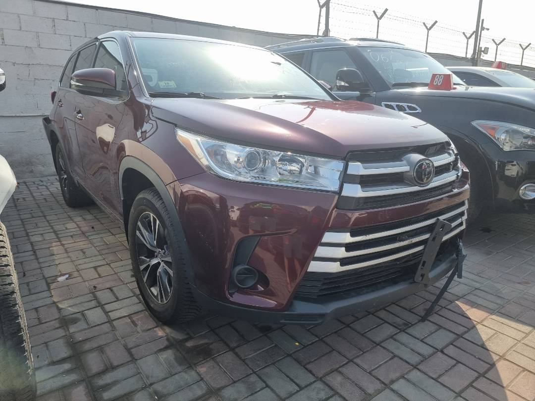 2018 TOYOTA HIGHLANDER — 58943 Miles — Lot 884376 — Ind. 12 - Marhaba Auctions Used Cars - Image 4