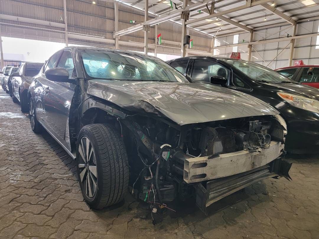 2019 NISSAN ALTIMA — 168775 Miles — Lot C136763 — Main - Marhaba Auctions Used Cars - Image 4