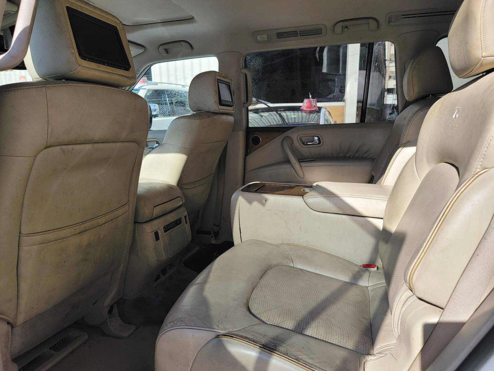 INFINITI QX56 2012 - Marhaba Auction Used Cars - Image 7