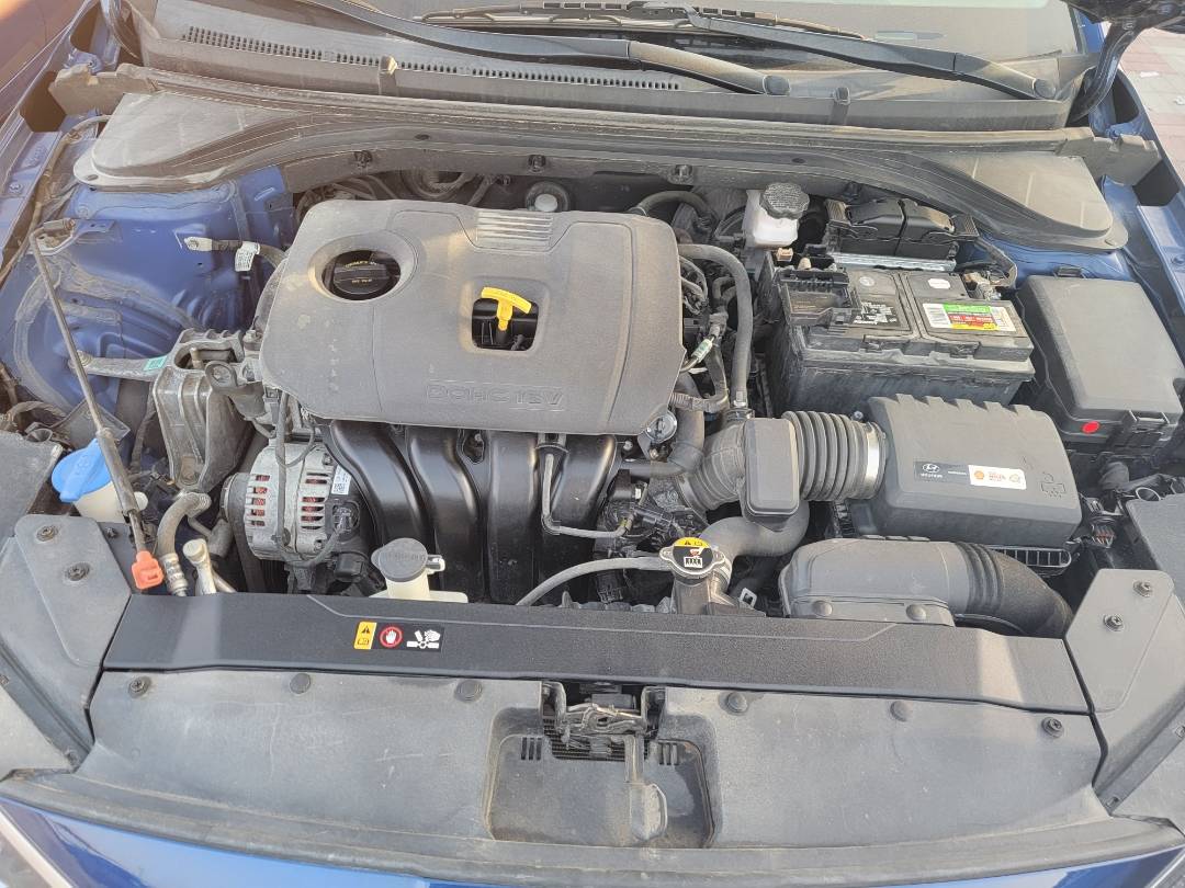 2019 HYUNDAI ELANTRA — 92073 Miles — Lot H435287 — Ind. 12 - Marhaba Auctions Used Cars - Image 9