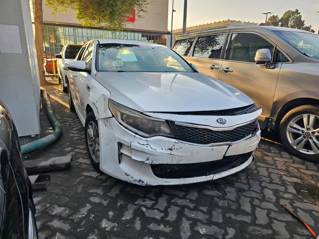 2017 KIA OPTIMA — 115119 Miles — Lot 241061 — Main - Marhaba Auctions Used Cars - Image 5