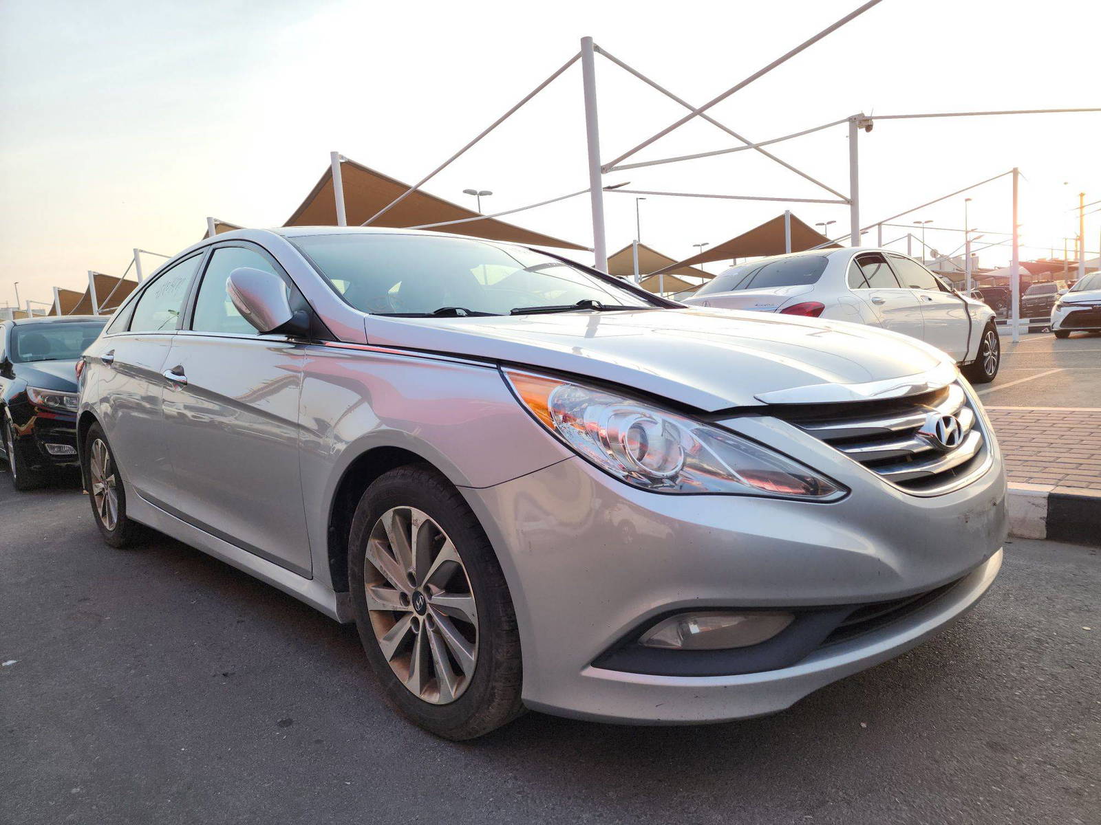 2014 HYUNDAI SONATA — 177375 Miles — Lot 96423 — Souq - Marhaba Auctions Used Cars - Image 7