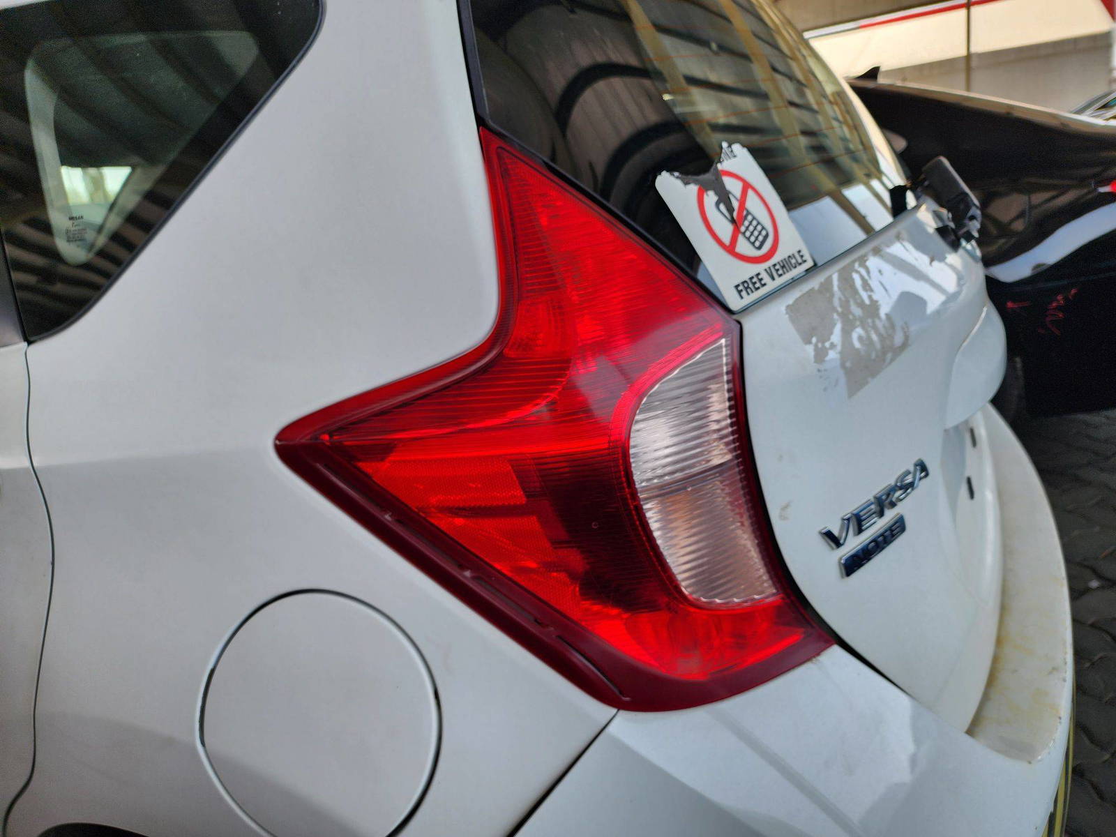2016 NISSAN VERSA NOTE — 187128 Miles — Lot 47541984 — Souq - Marhaba Auctions Used Cars - Image 8