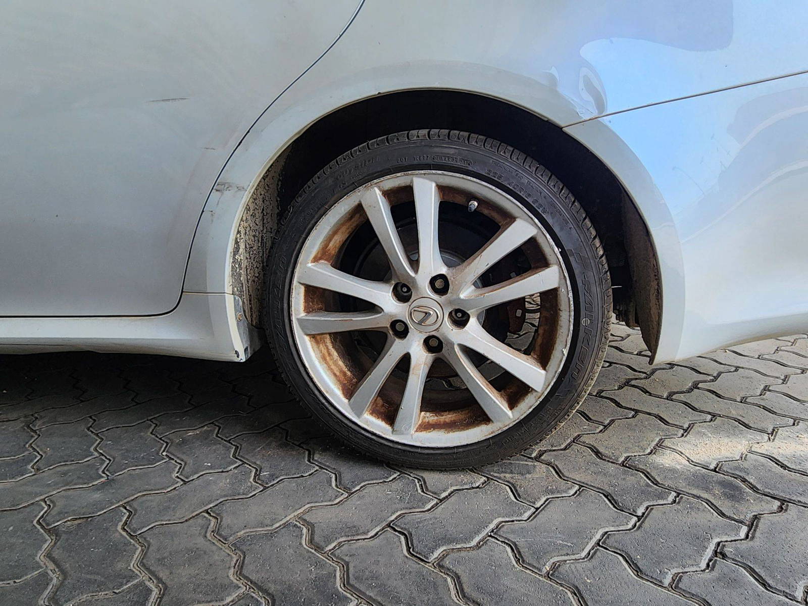 2007 LEXUS IS-350 — 234636 Miles — Lot 61539924 — Souq - Marhaba Auctions Used Cars - Image 11