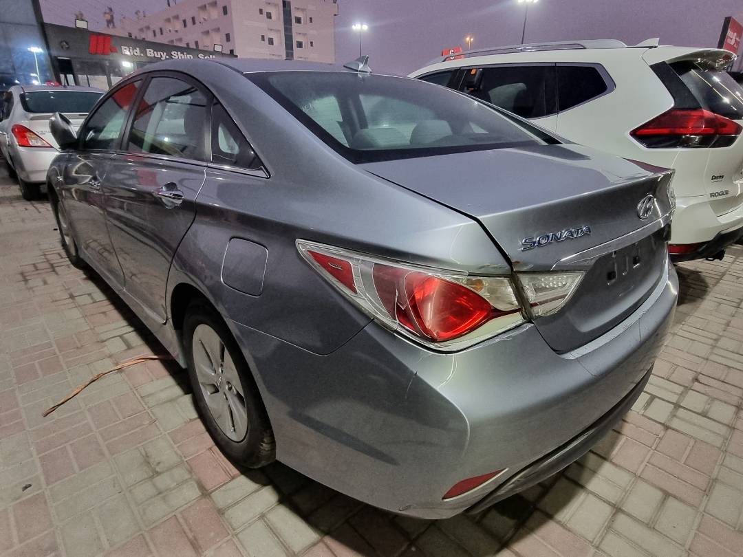 2015 HYUNDAI SONATA — 119752 Miles — Lot 214587 — Ind. 12 - Marhaba Auctions Used Cars - Image 3