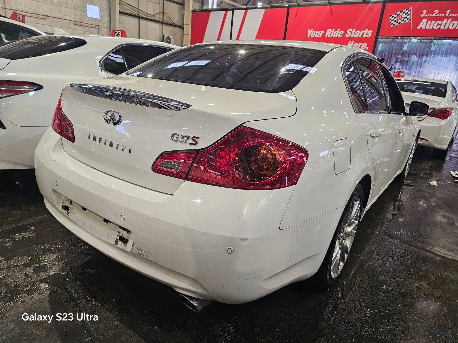 2010 INFINITI G37S — 174213 KM — Lot AM411303 — Main - Marhaba Auctions Used Cars - Image 6