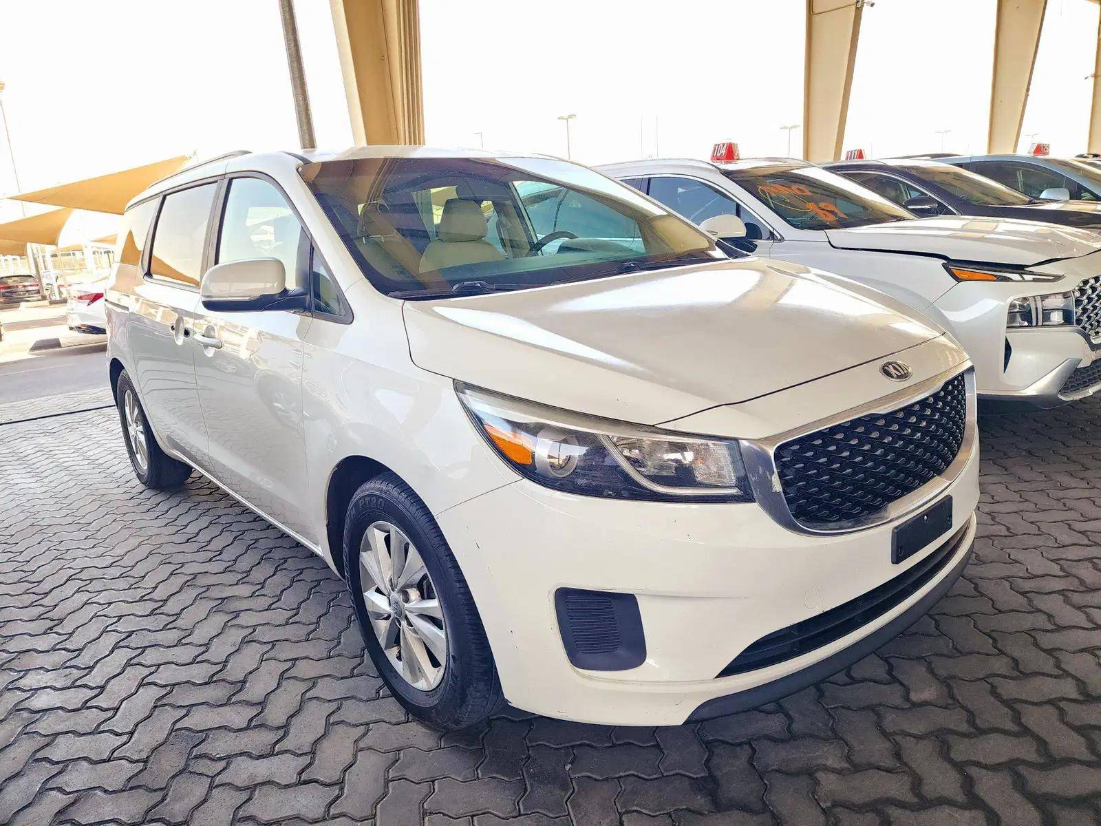 KIA SEDONA 2015 - Marhaba Auction Used Cars - Image 3