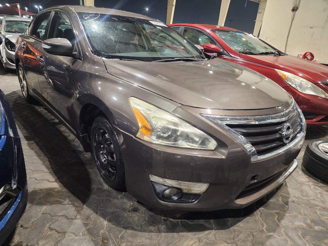 2014 NISSAN ALTIMA — 159000 Miles — Lot 73161133 - Marhaba Auctions Used Cars - Image 5
