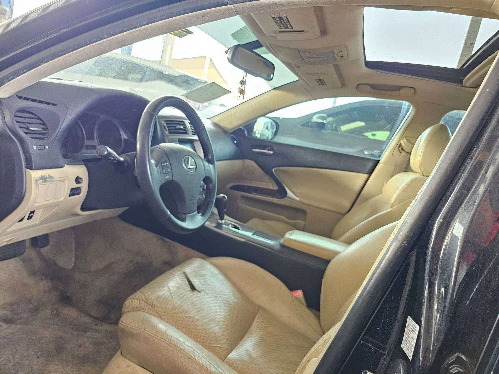 LEXUS IS 250 2007 - Marhaba Auction Used Cars - Image 9