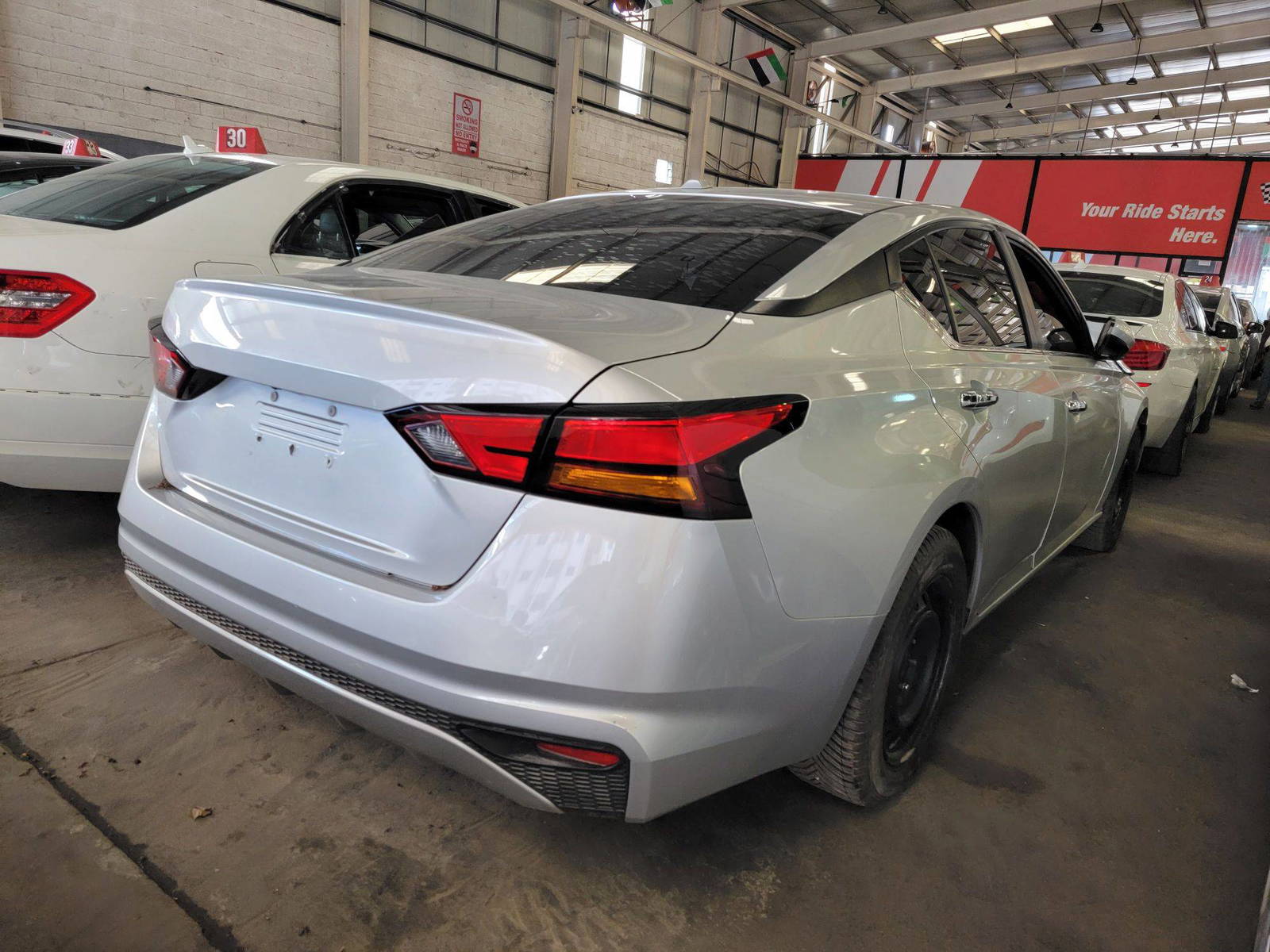 2019 NISSAN ALTIMA — 112892 Miles — Lot 221651 — Main - Marhaba Auctions Used Cars - Image 3